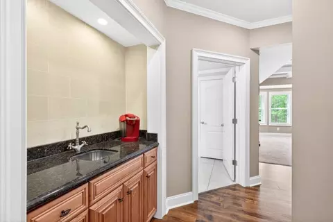 Entry Way - 979 Old Forge Ln, Jefferson, GA 30549 photo 7 of 7