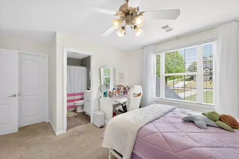 Bedroom - 979 Old Forge Ln, Jefferson, GA 30549 photo 7 of 13