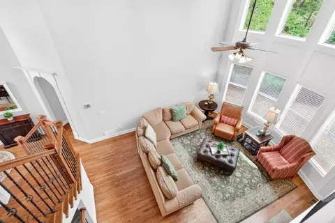 Living - 979 Old Forge Ln, Jefferson, GA 30549 photo 8 of 9