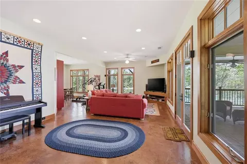8990 Fields Way, Gainesville, GA 30506 photo 27
