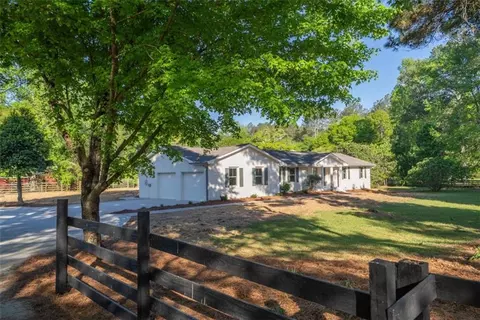2635 Preston Rd, Good Hope, GA 30641