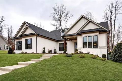 2855 Medford Dr, Cumming, GA 30041