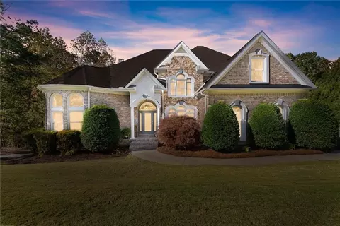 1930 Marina Way, Buford, GA 30518