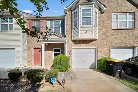 6120 Capitol Knl, Fairburn, GA 30213