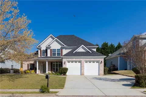 239 Blue Creek Ln, Loganville, GA 30052