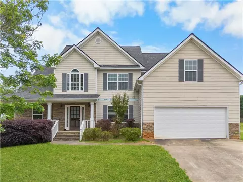 Exterior - 50 Glen Echo Dr, Covington, GA 30016 photo 1 of 5