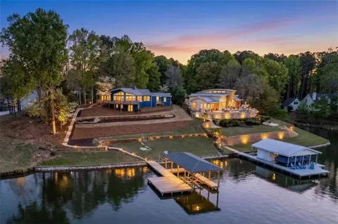 137 Rockville Springs Ct, Eatonton, GA 31024