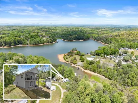 5652 Alligator Aly, Gainesville, GA 30506