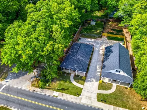 View/Area - 1001 Davis St, Monroe, GA 30655 photo 1 of 8
