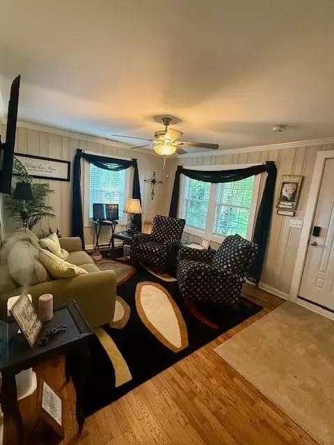 206 West Dr, Calhoun, GA 30701 photo 2
