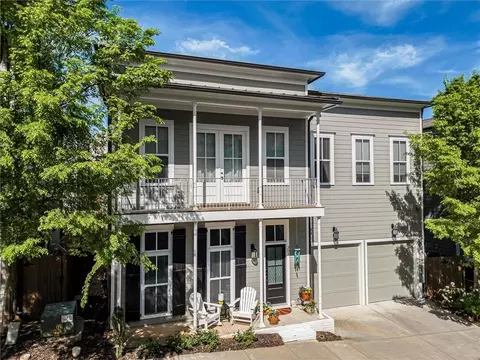 383 Summerhour St, Marietta, GA 30060