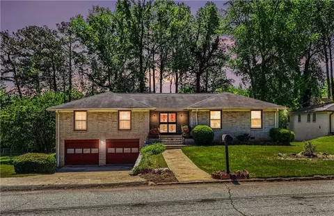 3505 Springrun Dr, Decatur, GA 30032