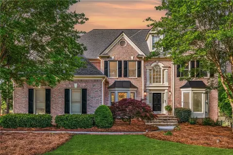 1718 Mulberry Lk, Dacula, GA 30019