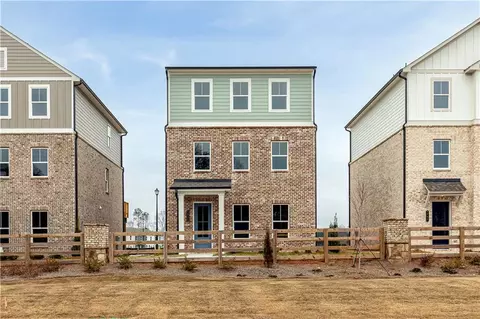 3525 Tristens Cove Walk, Loganville, GA 30052