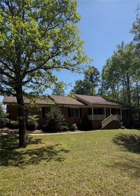 379 Clyde Ct, Mcdonough, GA 30252