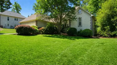 4305 Deep Springs Ct NW, Kennesaw, GA 30144