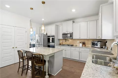 Kitchen - 2715 Ridge Manor Dr, Dacula, GA 30019 photo 2 of 2