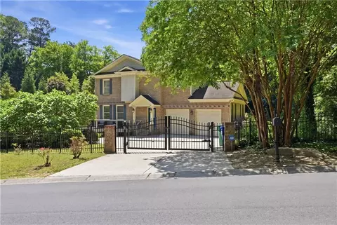 2425 Flair Knoll Dr NE, Atlanta, GA 30345