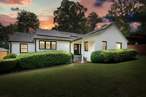 3734 Powers Ferry Rd, Atlanta, GA 30342