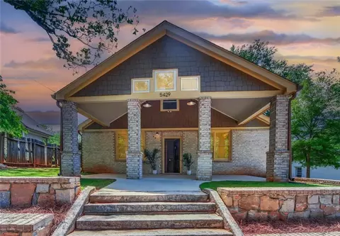 5429 E Mountain St, Stone Mountain, GA 30083