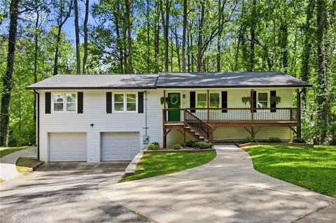 306 Jason Ct, Woodstock, GA 30188