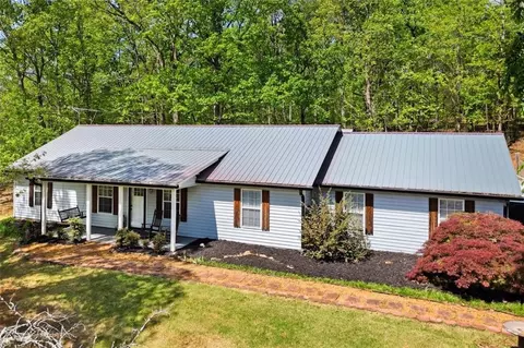4136 Town Creek Rd, Cleveland, GA 30528
