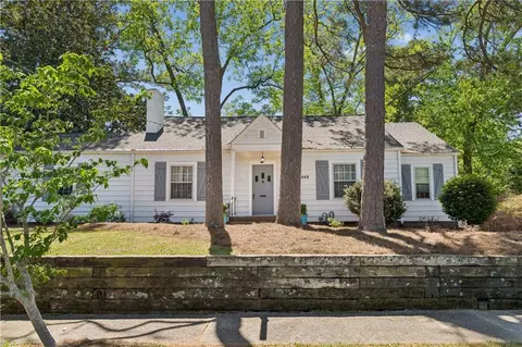 2049 Tuxedo Ave NE, Atlanta, GA 30307
