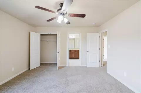 Bedroom - 3562 Fallen Oak Dr, Buford, GA 30519 photo 6 of 12