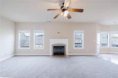 Living - 3562 Fallen Oak Dr, Buford, GA 30519 photo 9 of 11