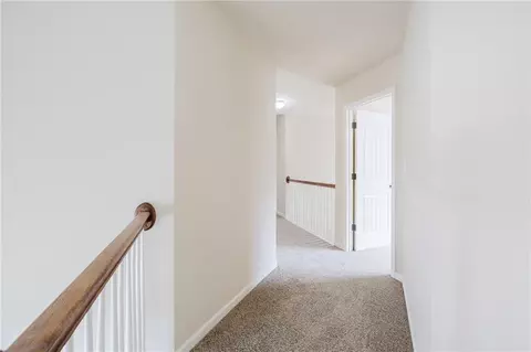 Entry Way - 3562 Fallen Oak Dr, Buford, GA 30519 photo 4 of 13