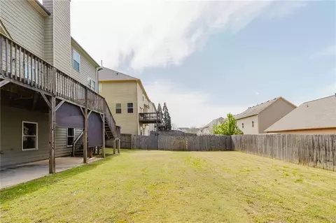 Exterior - 3562 Fallen Oak Dr, Buford, GA 30519 photo 5 of 6