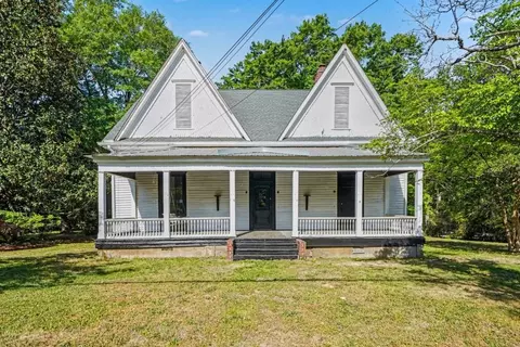 192 Cloud St, Jonesboro, GA 30236