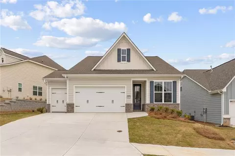 27 Masters Dr, Villa Rica, GA 30180