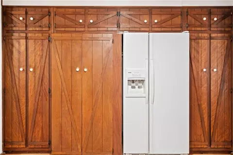 Kitchen - 1996 Thomas Rd, Canton, GA 30115 photo 1 of 3