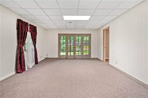 Living - 1996 Thomas Rd, Canton, GA 30115 photo 8 of 8