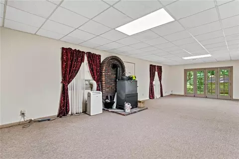 Living - 1996 Thomas Rd, Canton, GA 30115 photo 7 of 8