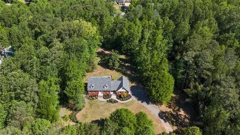 14030 Cogburn Rd, Milton, GA 30004