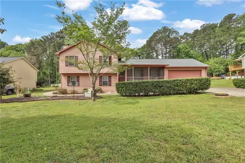 725 Hill Meadow Dr, Dacula, GA 30019