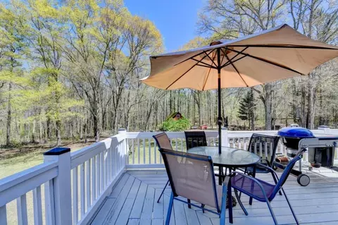 Exterior - 1555 Lower River Rd, Covington, GA 30016 photo 8 of 23