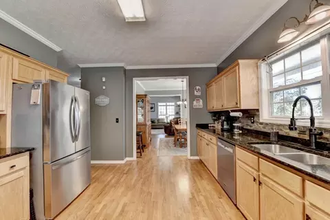Entry Way - 1555 Lower River Rd, Covington, GA 30016 photo 3 of 3