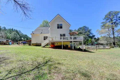 Exterior - 1555 Lower River Rd, Covington, GA 30016 photo 9 of 23