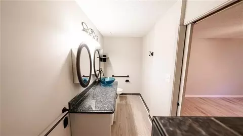 Bath - 4089 Stillwater Dr, Duluth, GA 30096 photo 4 of 6
