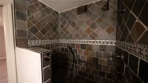 Bath - 4089 Stillwater Dr, Duluth, GA 30096 photo 6 of 6