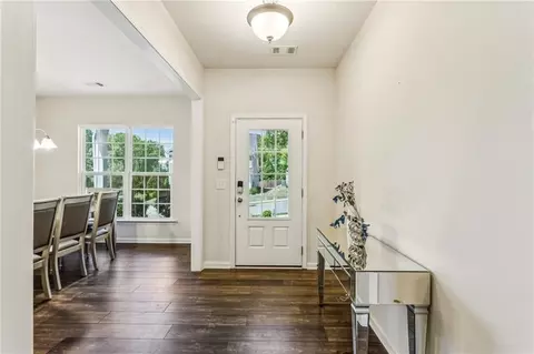 Entry Way - 402 Timberleaf Rd, Canton, GA 30115 photo 3 of 5