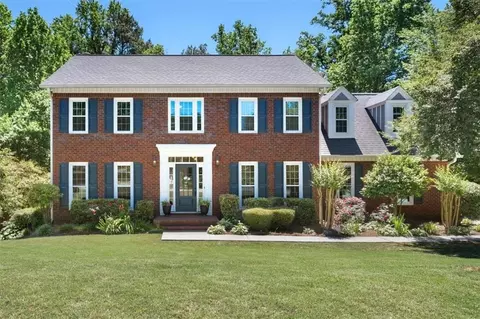 4296 Rocky Gln NE, Roswell, GA 30075