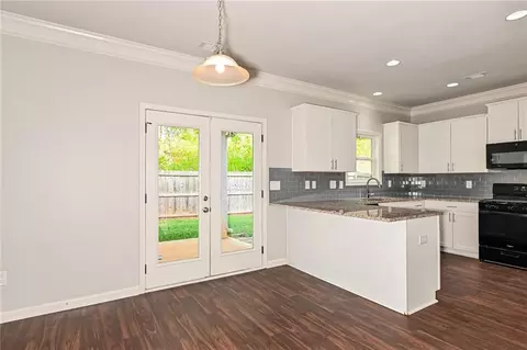 1113 Stonecreek Bnd, Monroe, GA 30655 photo 8