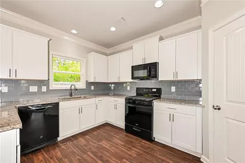 1113 Stonecreek Bnd, Monroe, GA 30655 photo 11
