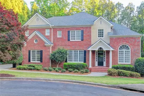 260 Lake Summit Vw, Atlanta, GA 30342