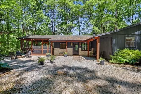 159 Manor Oak Trl, Toccoa, GA 30577