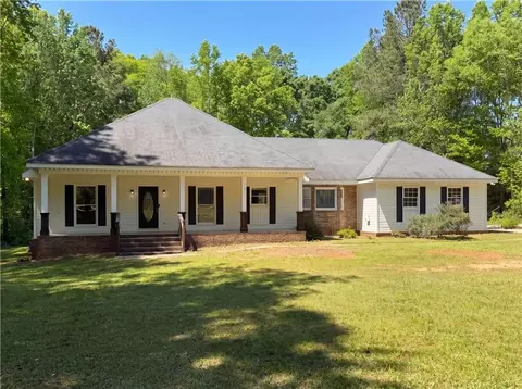 213 Carl Parker Rd, Hampton, GA 30228